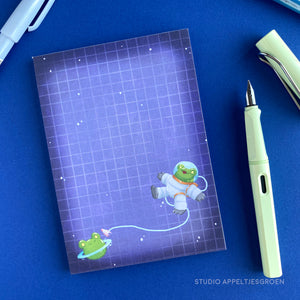 Floris the Frog | Space walk A6 notepad