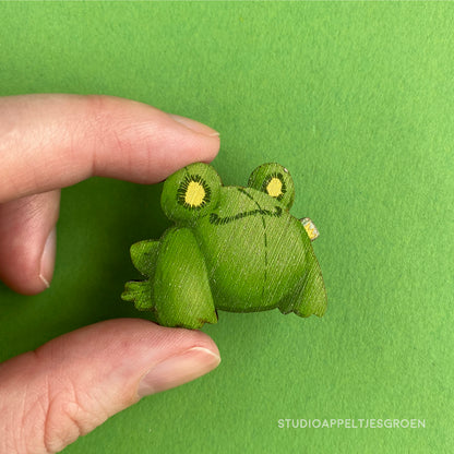 Wood pin | Plush frog