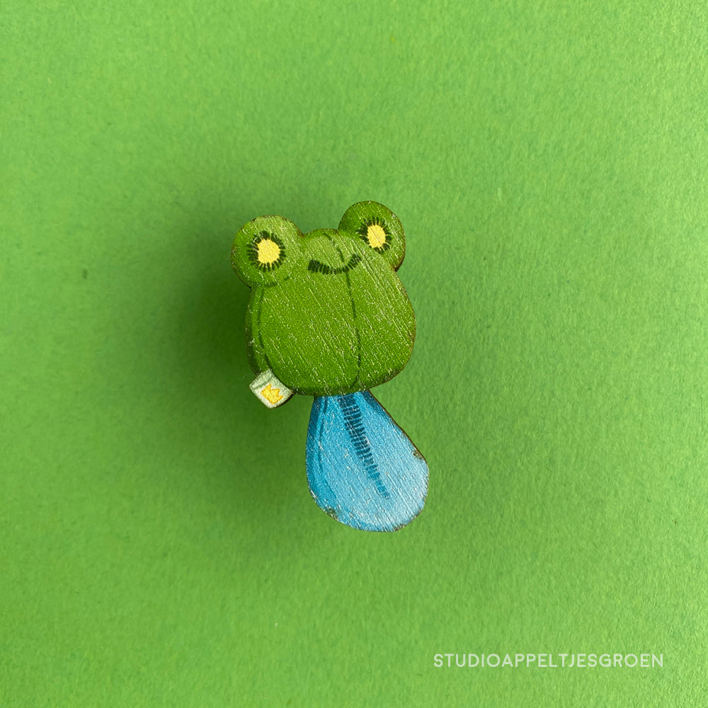 Wood pin | Tadpole plush