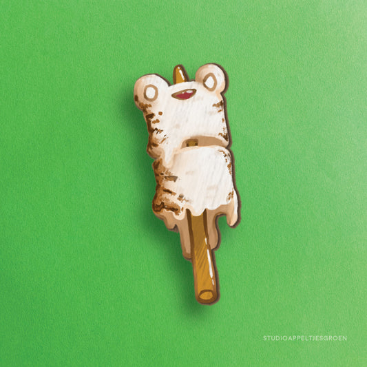 Wood pin | Marshmallow frog