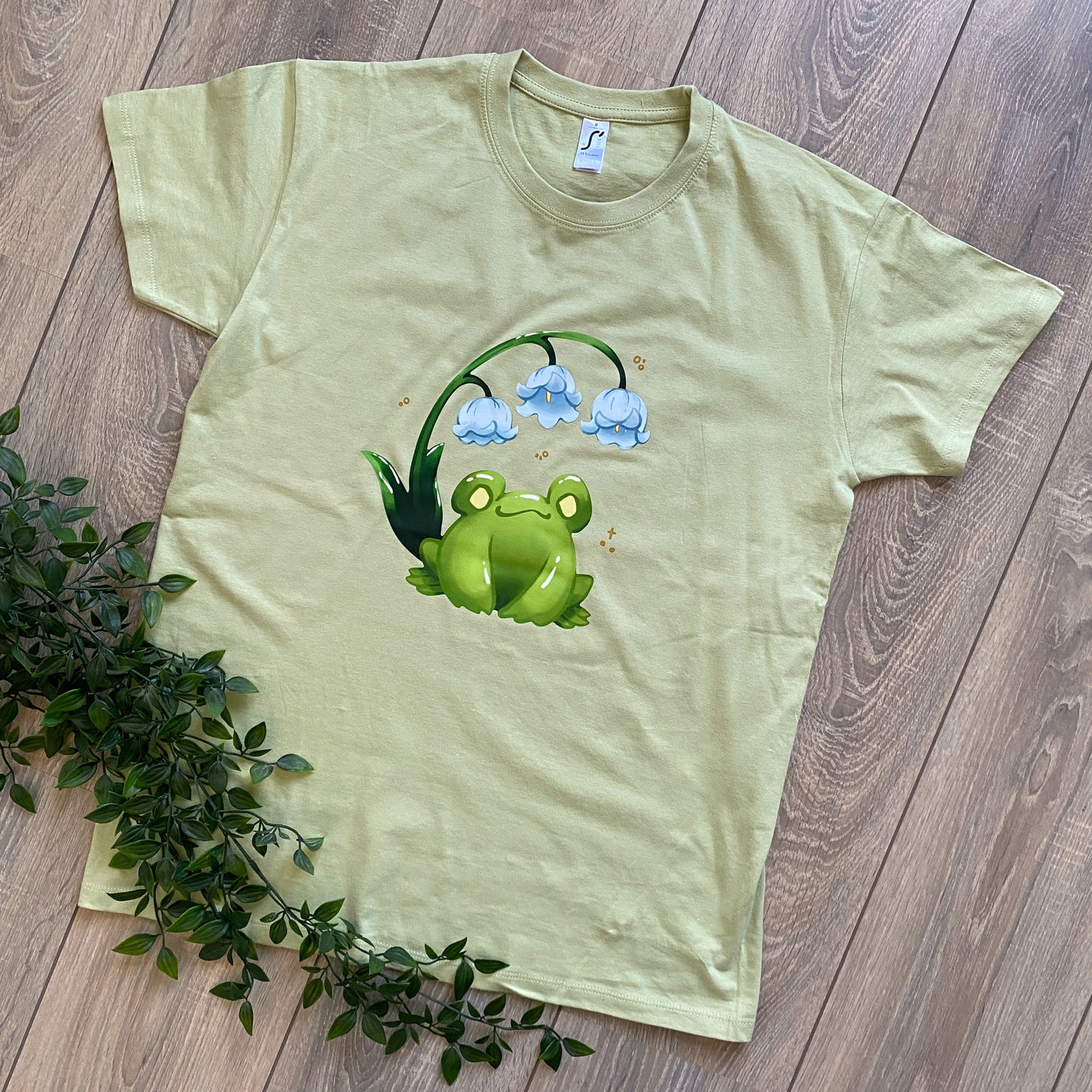 T-shirt | Lily of the Valley (Light)