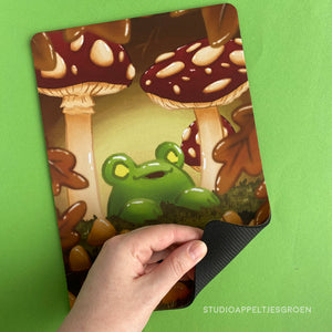 Floris the Frog | Mushroom mouse pad