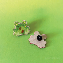 Load image into Gallery viewer, Floris the Frog | Glass Frog wood pin
