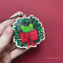 Load image into Gallery viewer, Floris the Frog | Christmas wreath charm
